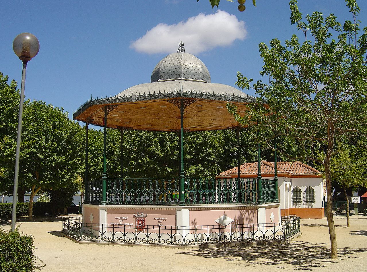 Imagem de referência relacionada a Alhandra, item descrito como vila do município de Vila Franca de Xira, Portugal