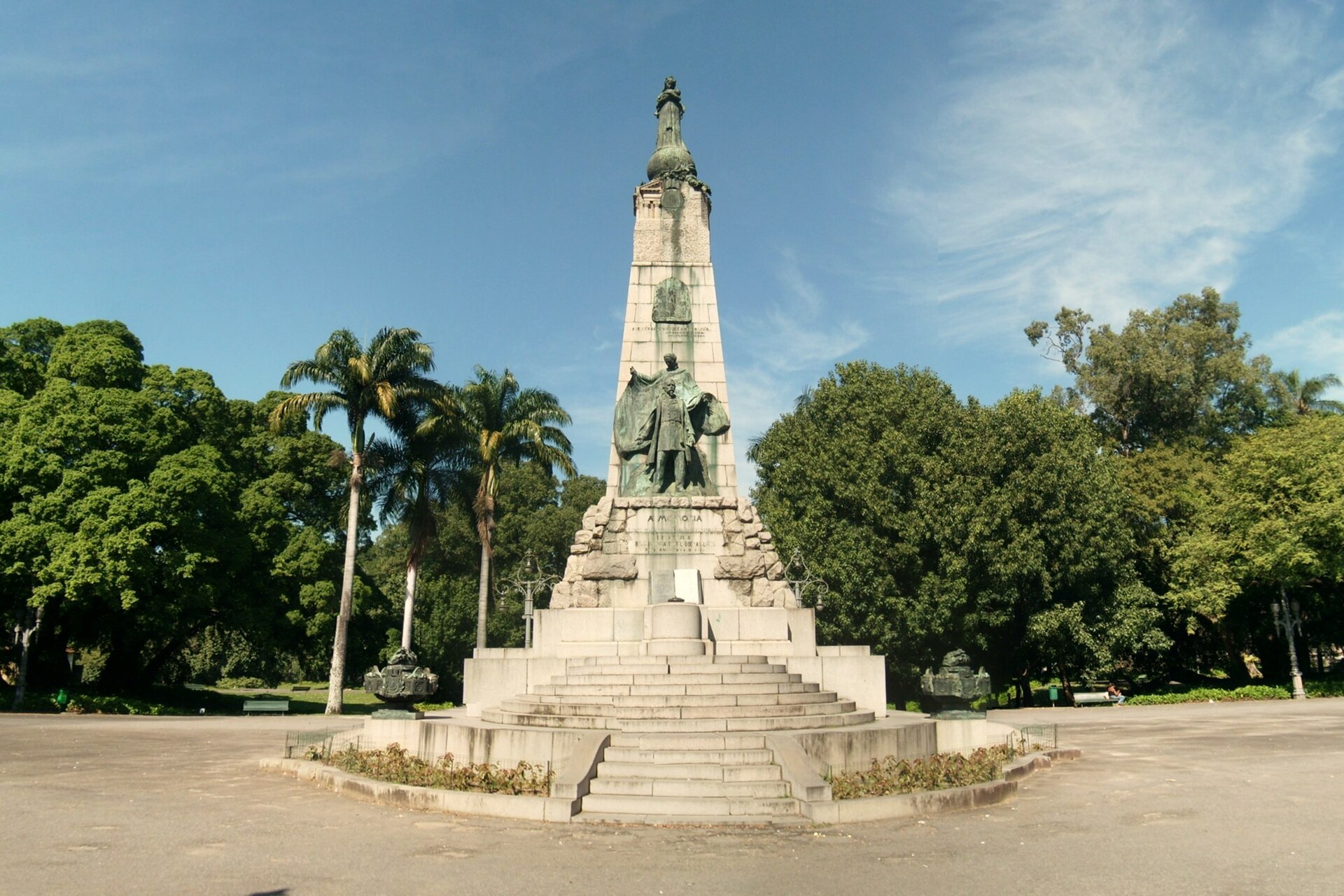 Imagem de referência de Campo de Santana, descrito nos dados abertos como praça no Rio de Janeiro