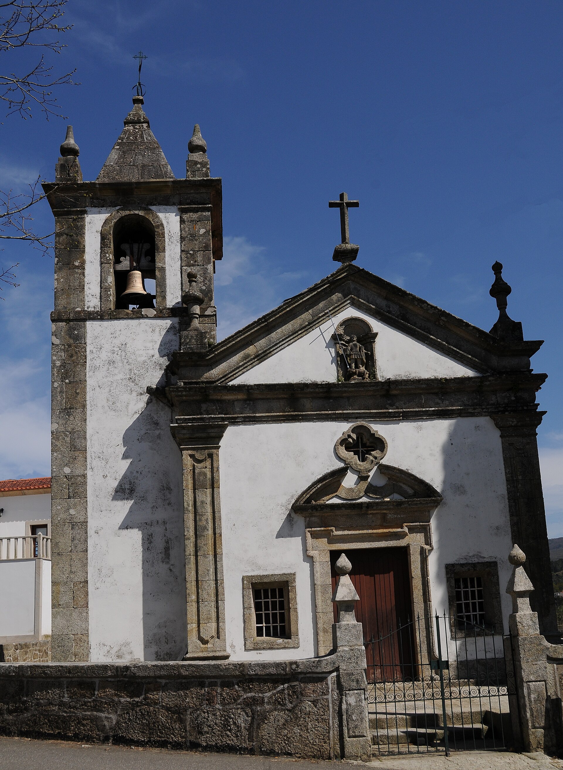 Imagem de referência relacionada a Messegães, item descrito como povoação portuguesa do Município de Monção