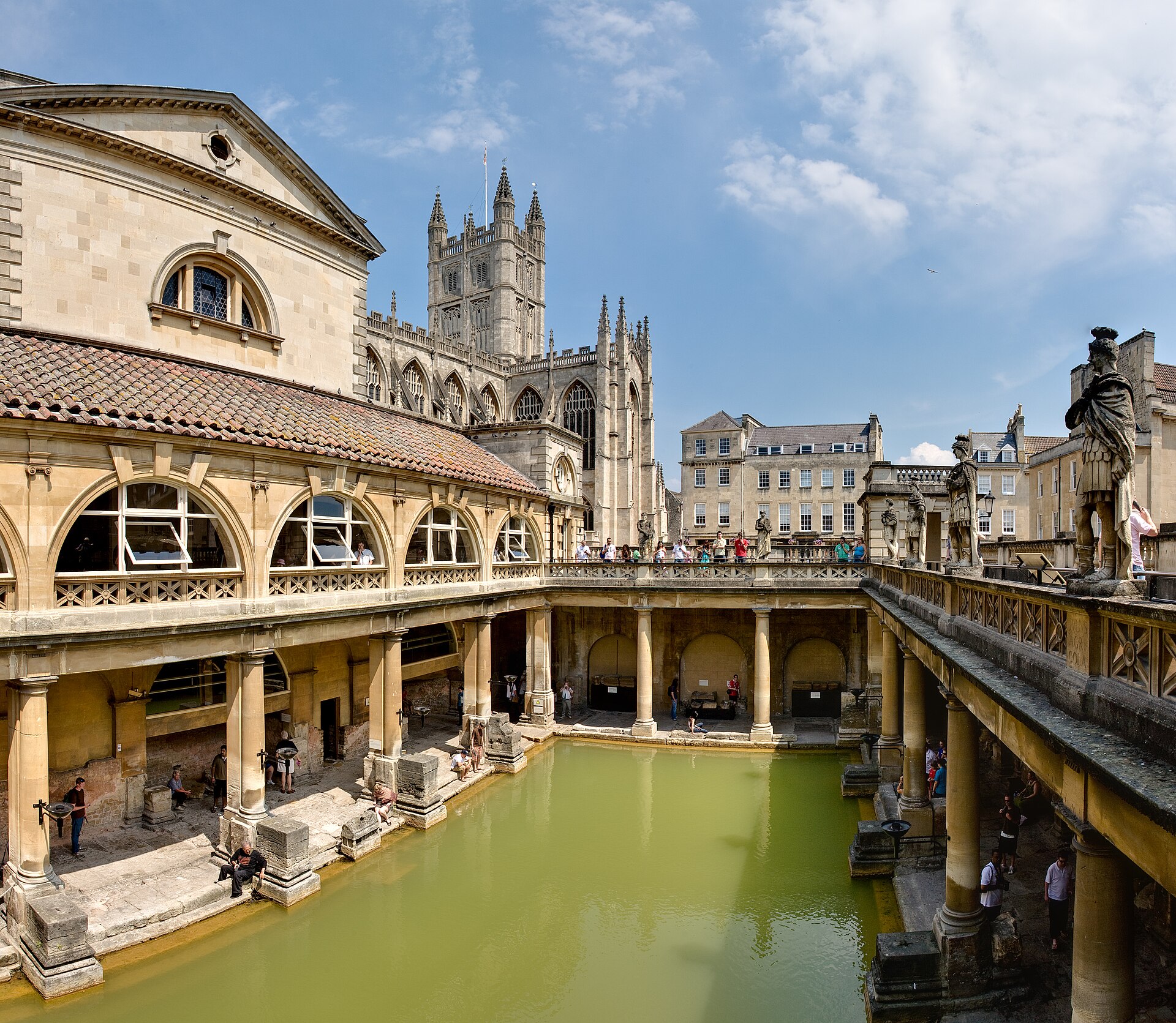 Imagem de referência de Termas romanas de Bath, descrito nos dados abertos como museu em Bath, Reino Unido