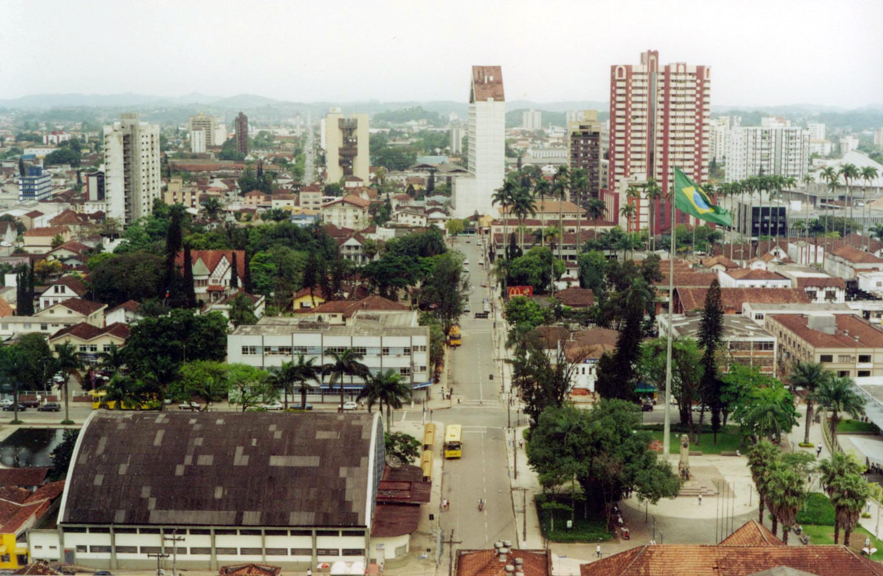 Imagem de referência de Joinville, descrito nos dados abertos como município do estado de Santa Catarina