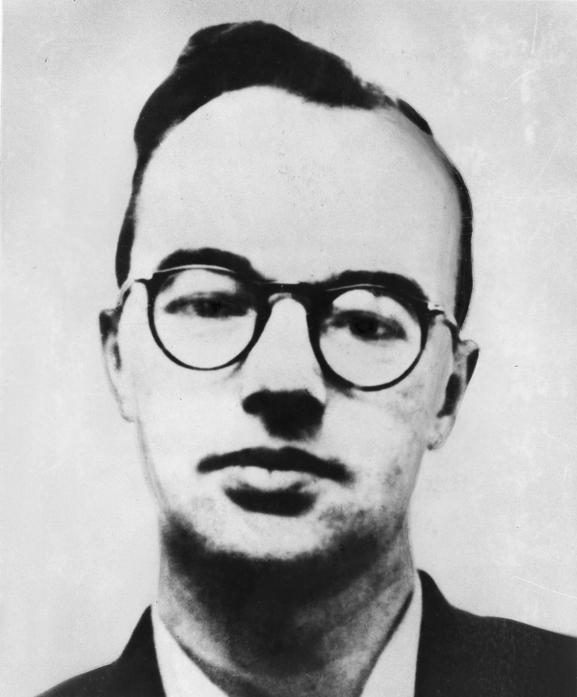 Imagem de referência relacionada a Klaus Fuchs, item descrito como ex-físico teórico Alemão