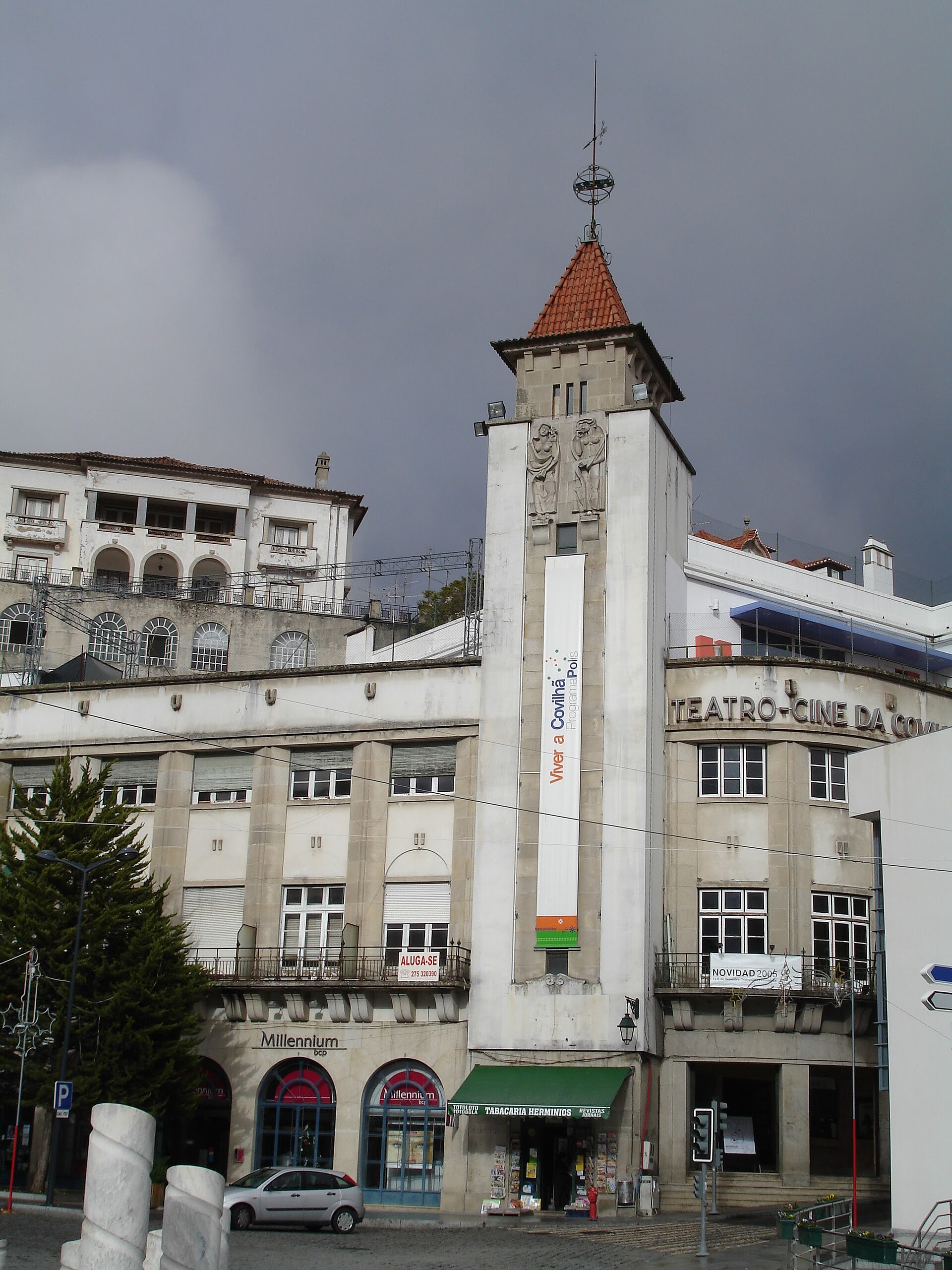 Imagem de referência de Teatro-Cine da Covilhã, descrito nos dados abertos como cine-teatro em Covilhã, Portugal