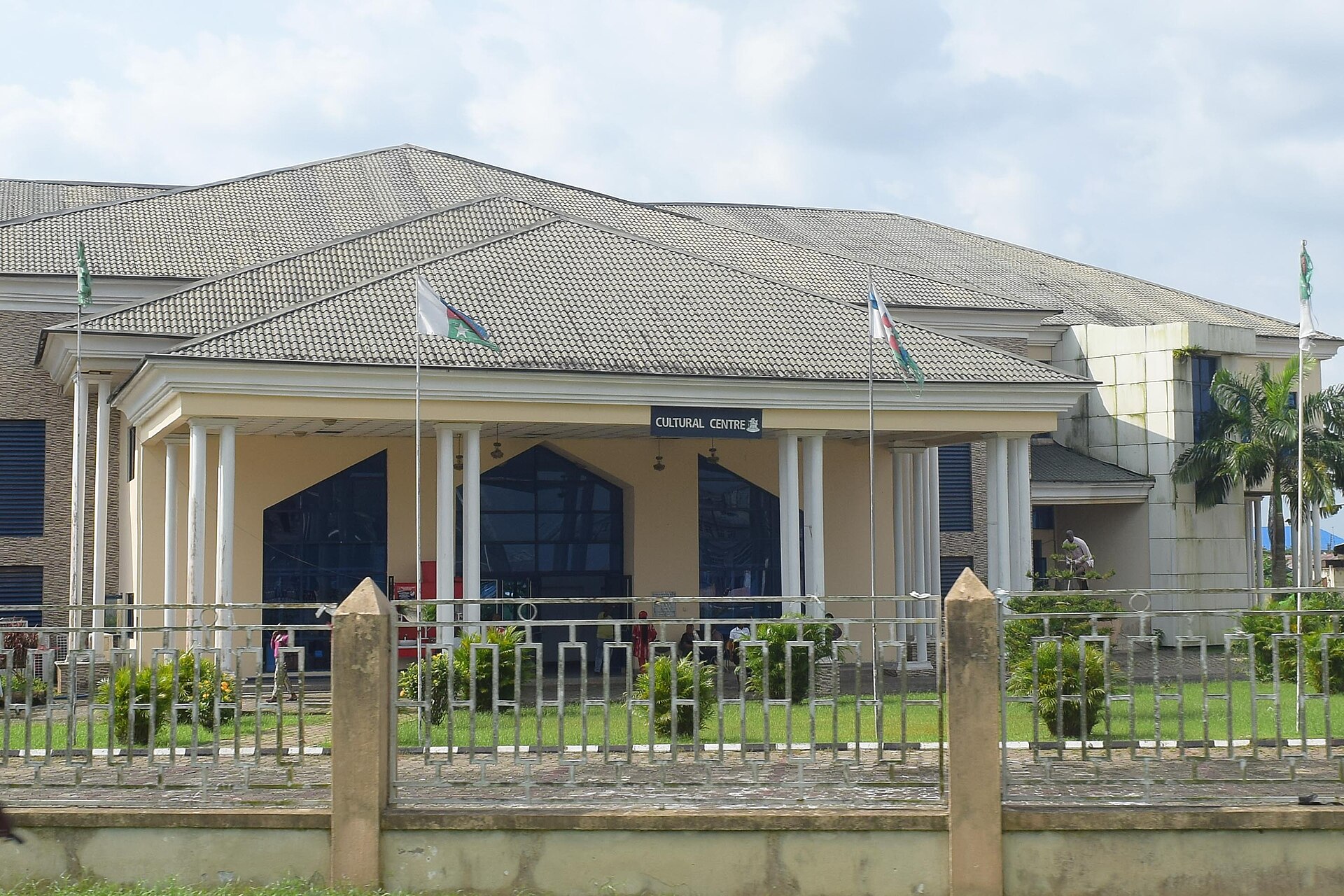 Imagem de referência relacionada a Yenagoa, item descrito como área do governo local na Nigéria