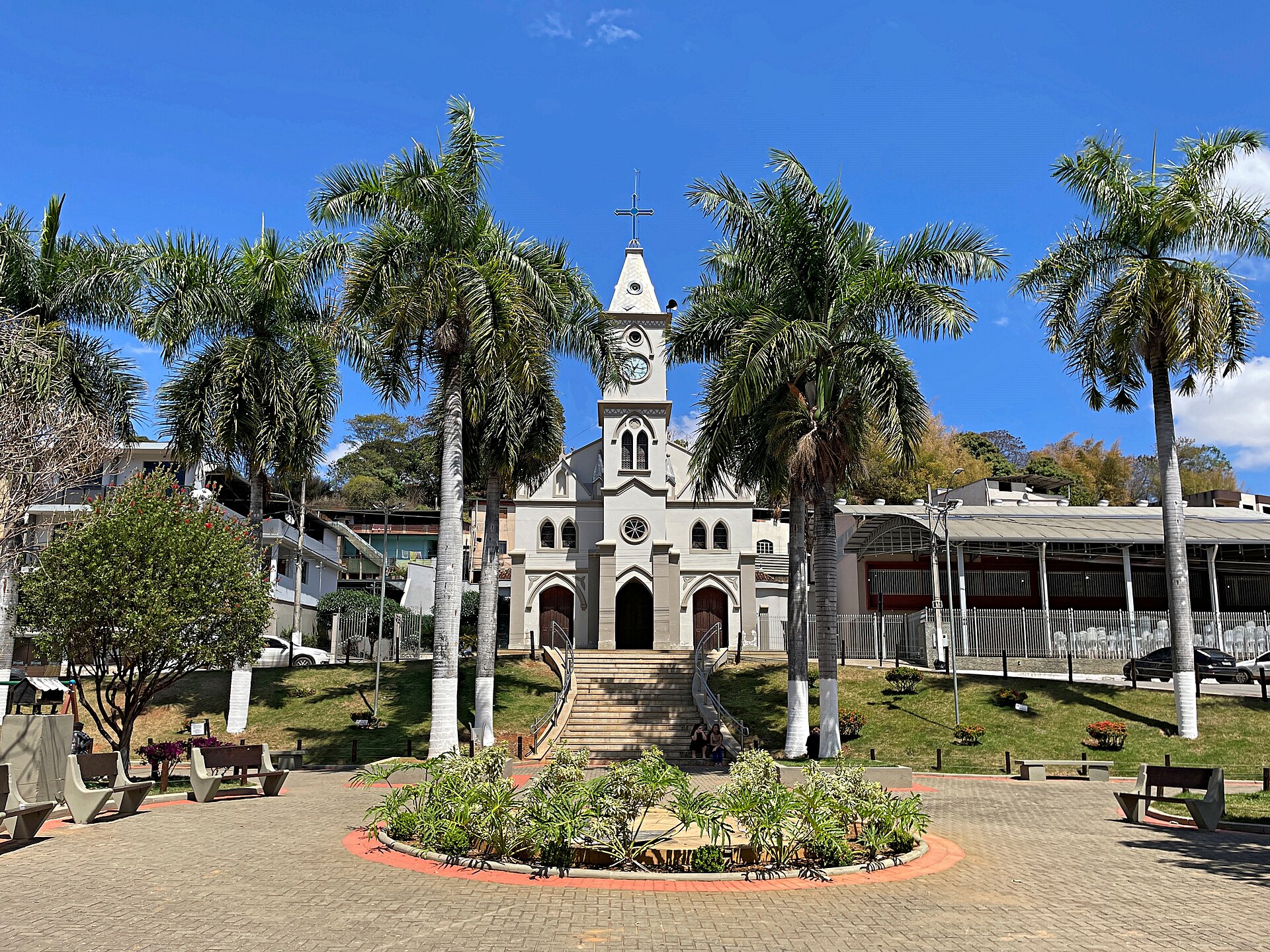 Imagem de referência de Iapu, descrito nos dados abertos como município brasileiro do estado de Minas Gerais