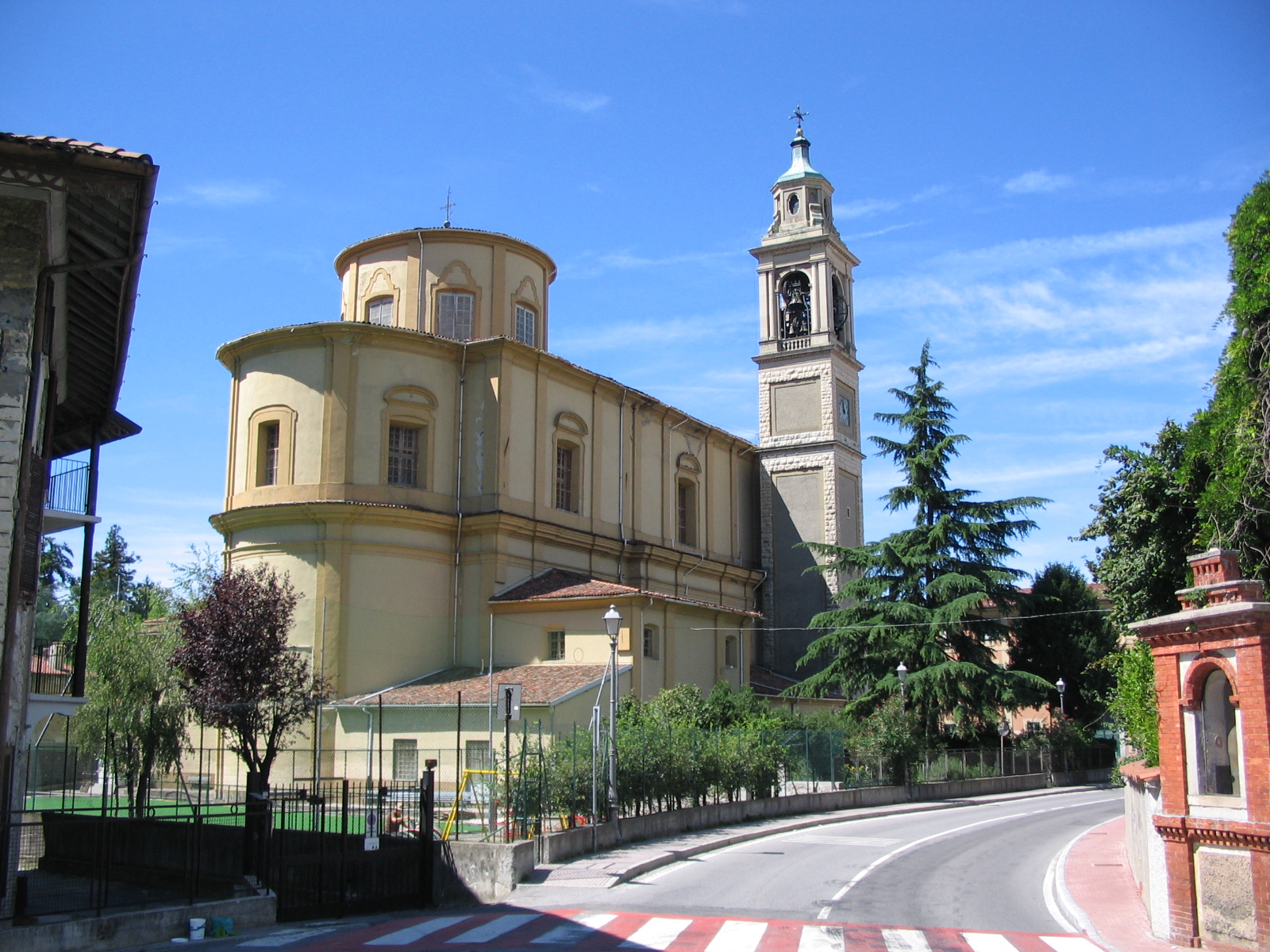 Imagem de referência de Caprino Bergamasco, descrito nos dados abertos como comuna italiana