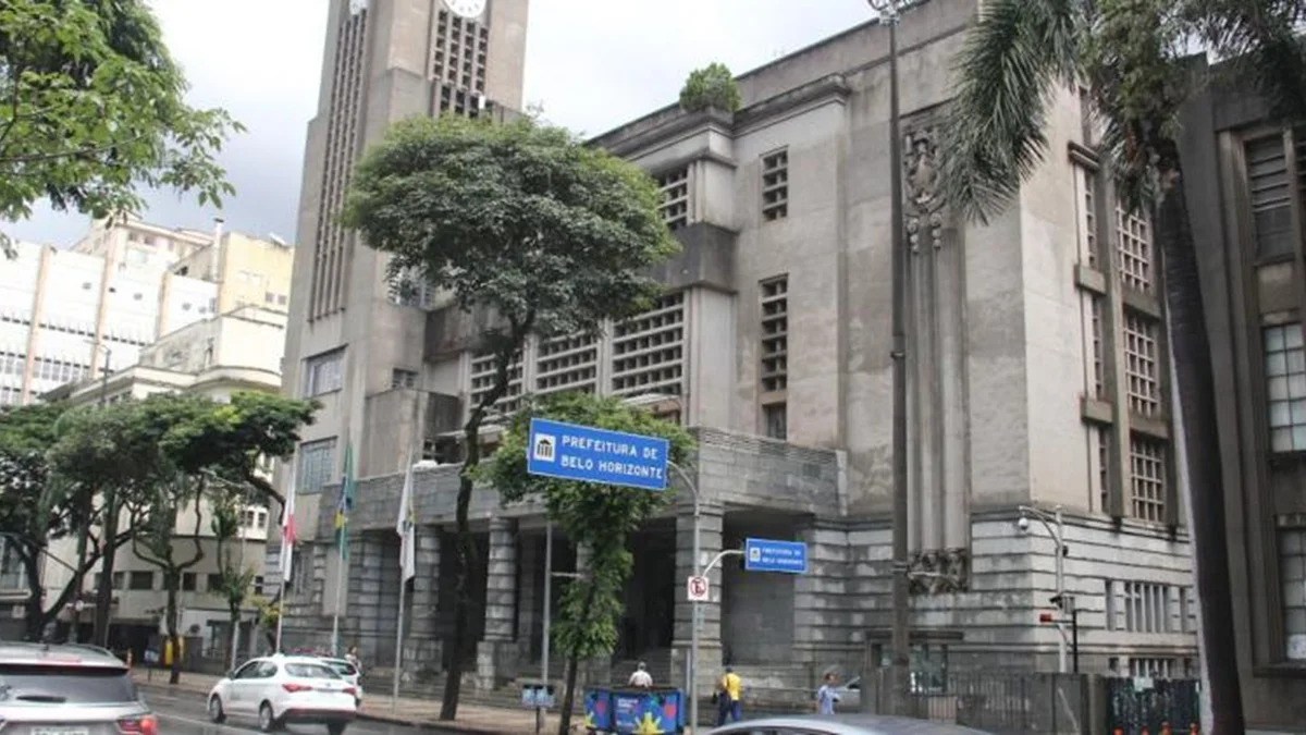 Reajuste de 4,11% para servidores da Prefeitura de BH será votado nesta 2ª