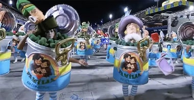 TSE reconhece admissibilidade de ação de Flávio contra Lula por desfile de escola de samba