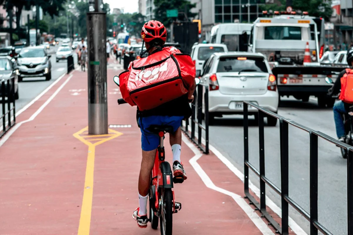 App registra 5 casos de violência por dia contra entregadores