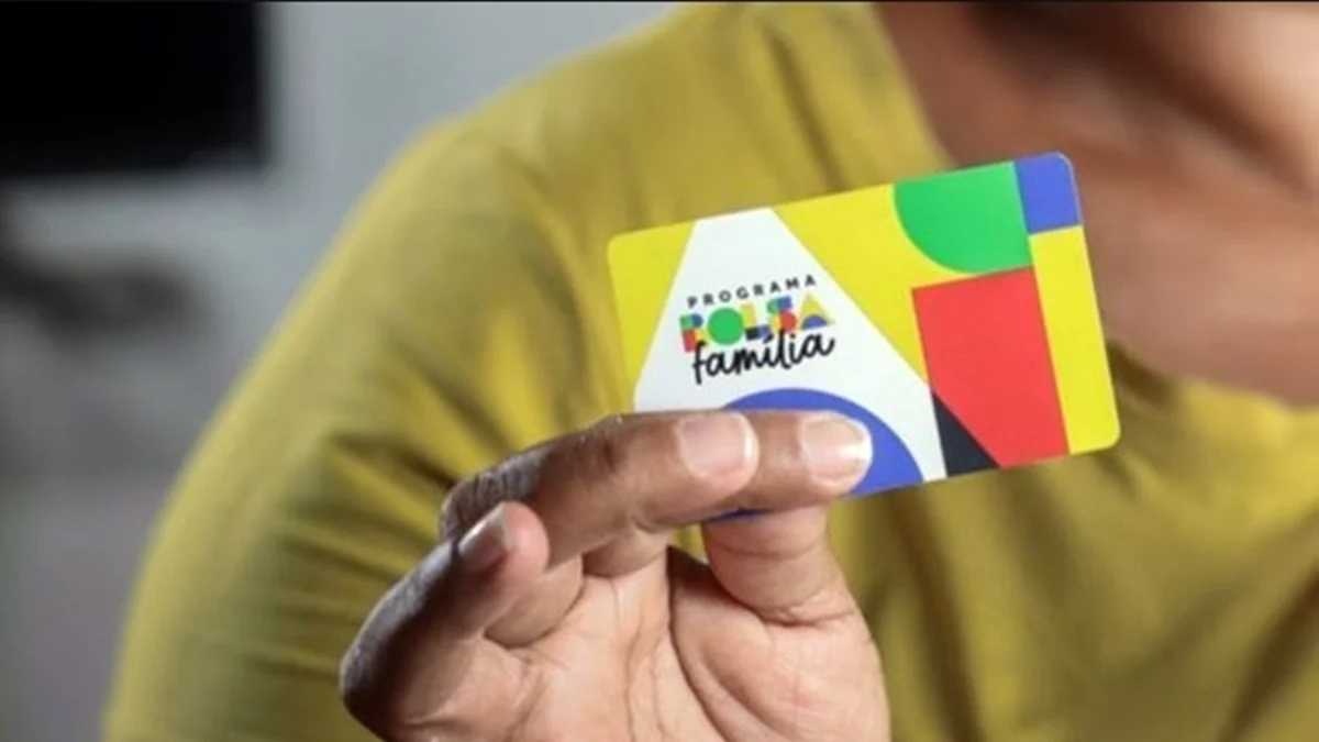 Bolsa Família: reajuste terá impacto de R$ 22,7 bilhões nas contas de 2027