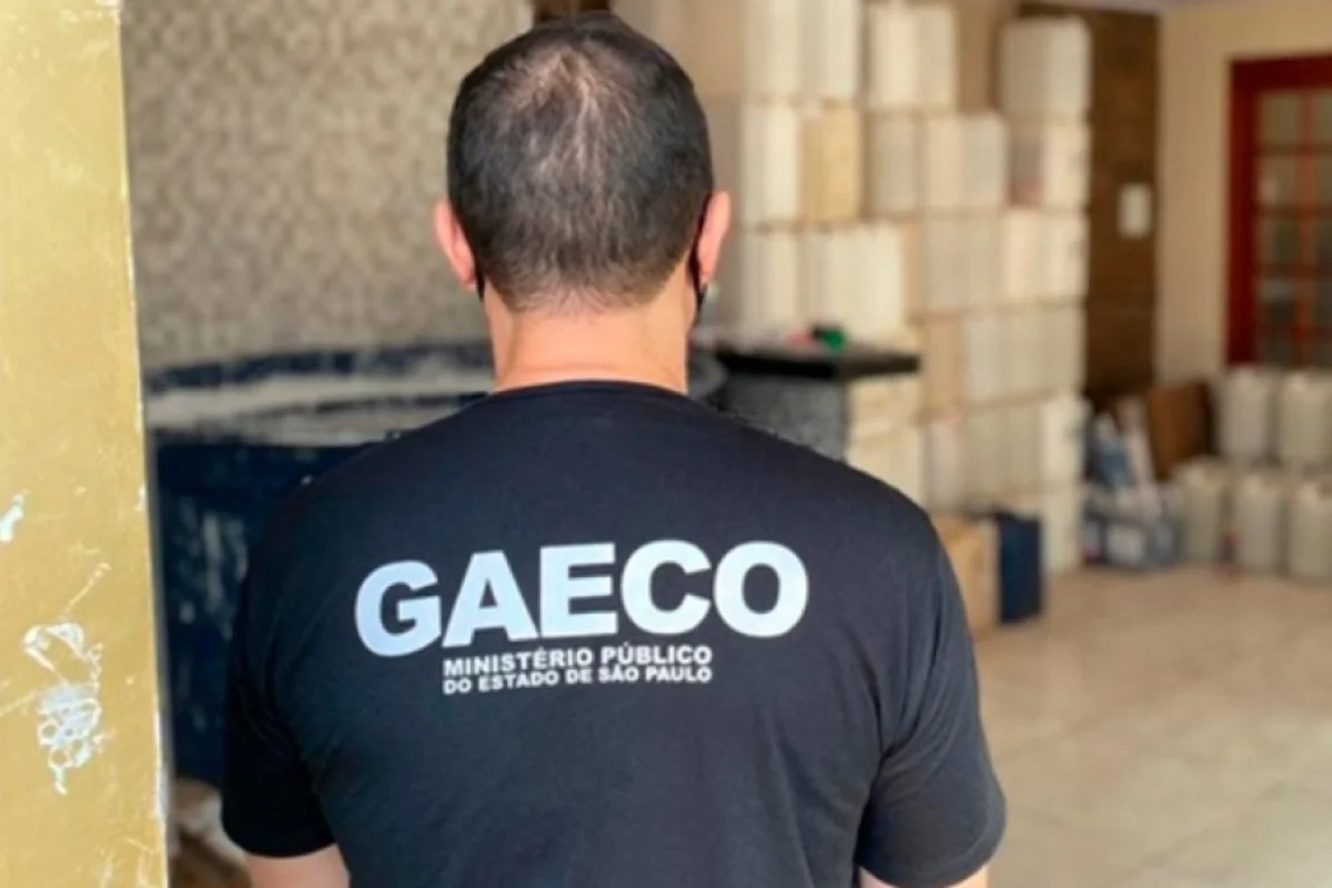 Vereador e PM são alvo de operação por tráfico e lavagem de dinheiro