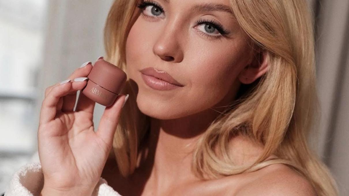 Cancelada! Seguidores de Sydney Sweeney diminuem após comercial esportivo polêmico