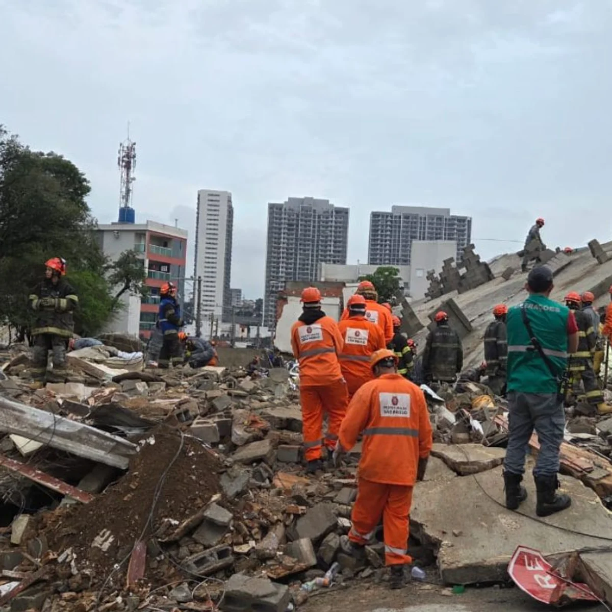 Desabamento em SP: corpos das 6 vítimas serão levados para a Bolívia