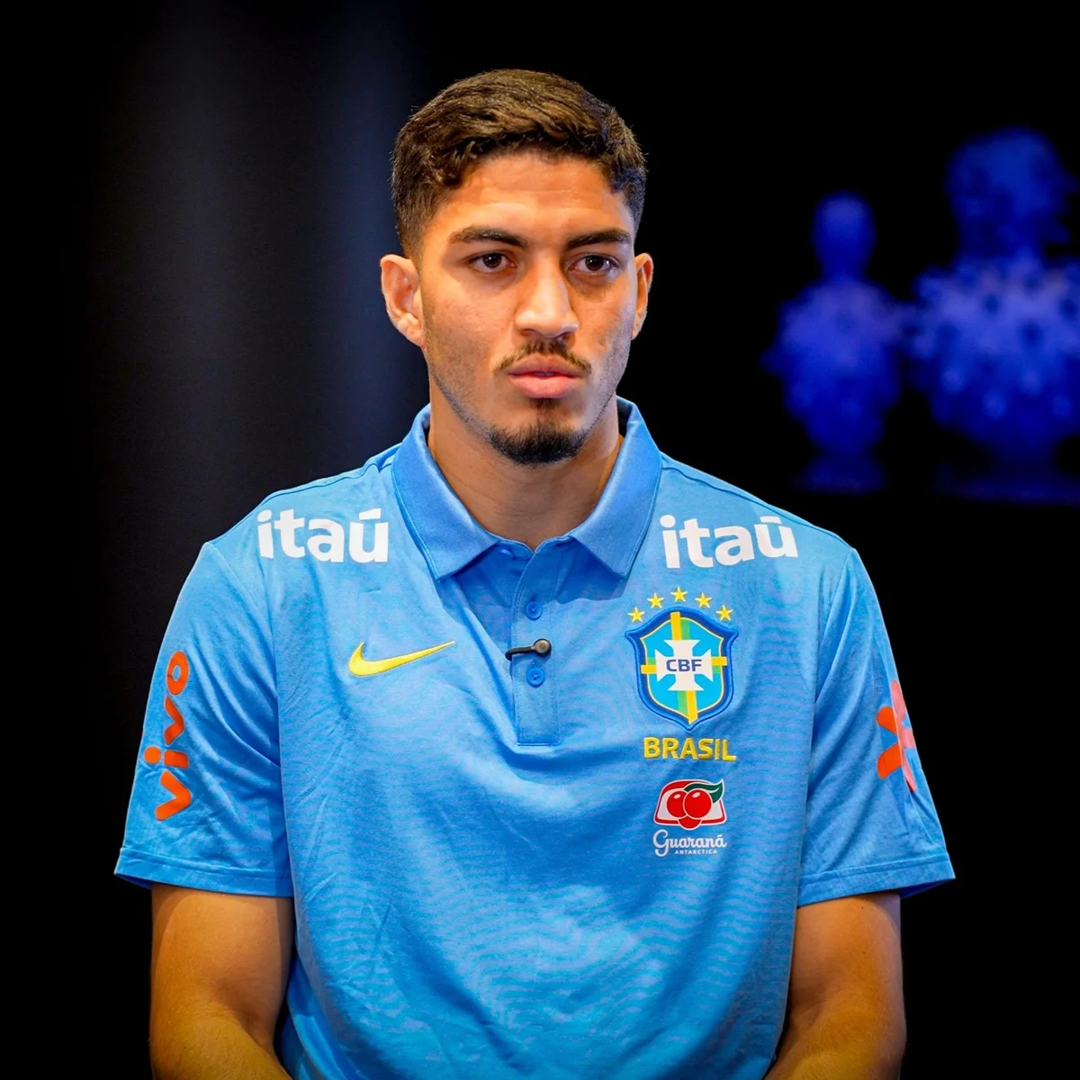 Zagueiro Jair revela que ficou "em choque" com convocação para a Seleção