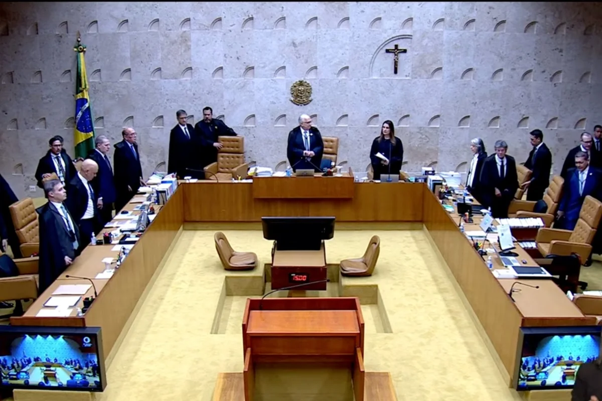 STF supera futebol em buscas no Google durante julgamento de Moraes
