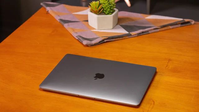 Siri vira aplicativo no Mac: conheça a maior mudança do macOS 27 Golden Gate