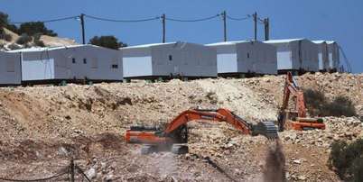 O secret&aacute;rio de Rela&ccedil;&otilde;es Exteriores, Ed Miliband, acusa "colonos terroristas" de expulsarem palestinos de suas terras na Cisjord&acirc;nia Foto: EPA / BBC News Brasil