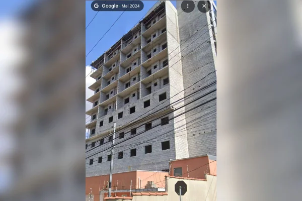 Quatro podem ser indiciados por homicídio por queda de prédio, diz polícia - destaque galeria