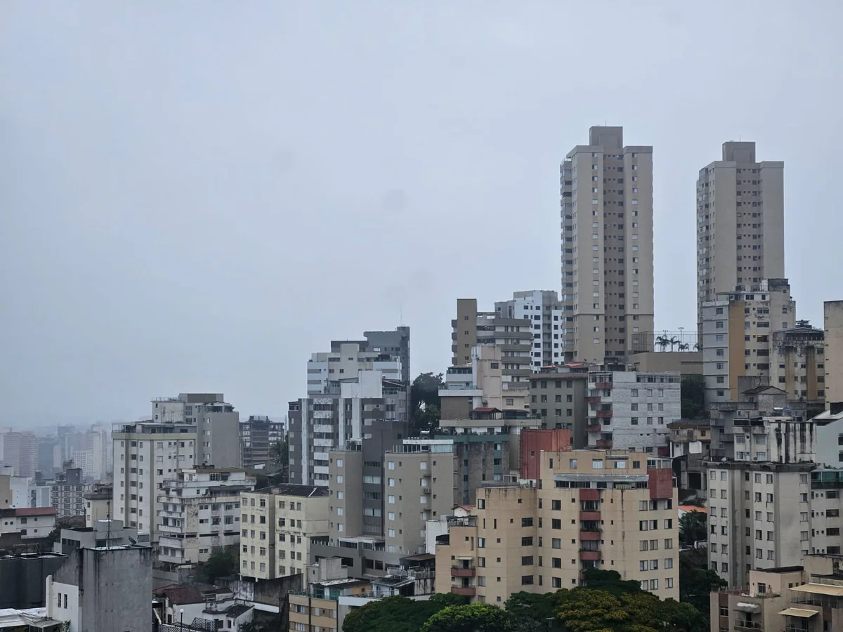 Imagem da matéria: Após tempestade de granizo, MG terá semana de chuva; veja previsão
