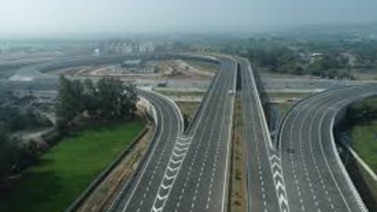 Expressway Delhi-Mumbai interdit à Madanpur Khadar : Vérifiez les itinéraires
