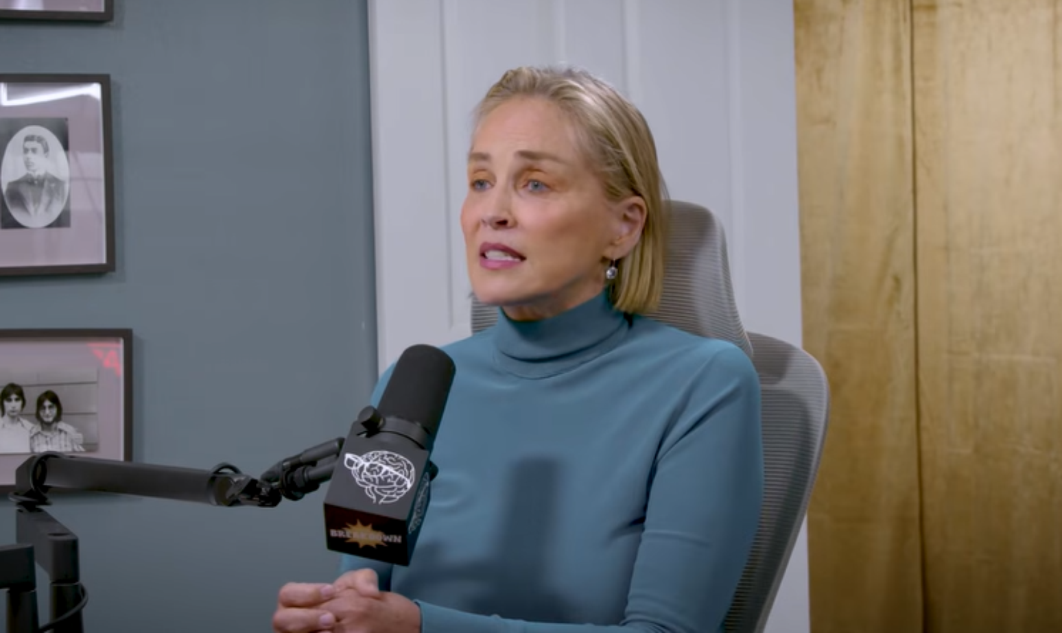 A atriz Sharon Stone participou do podcast Breakdown