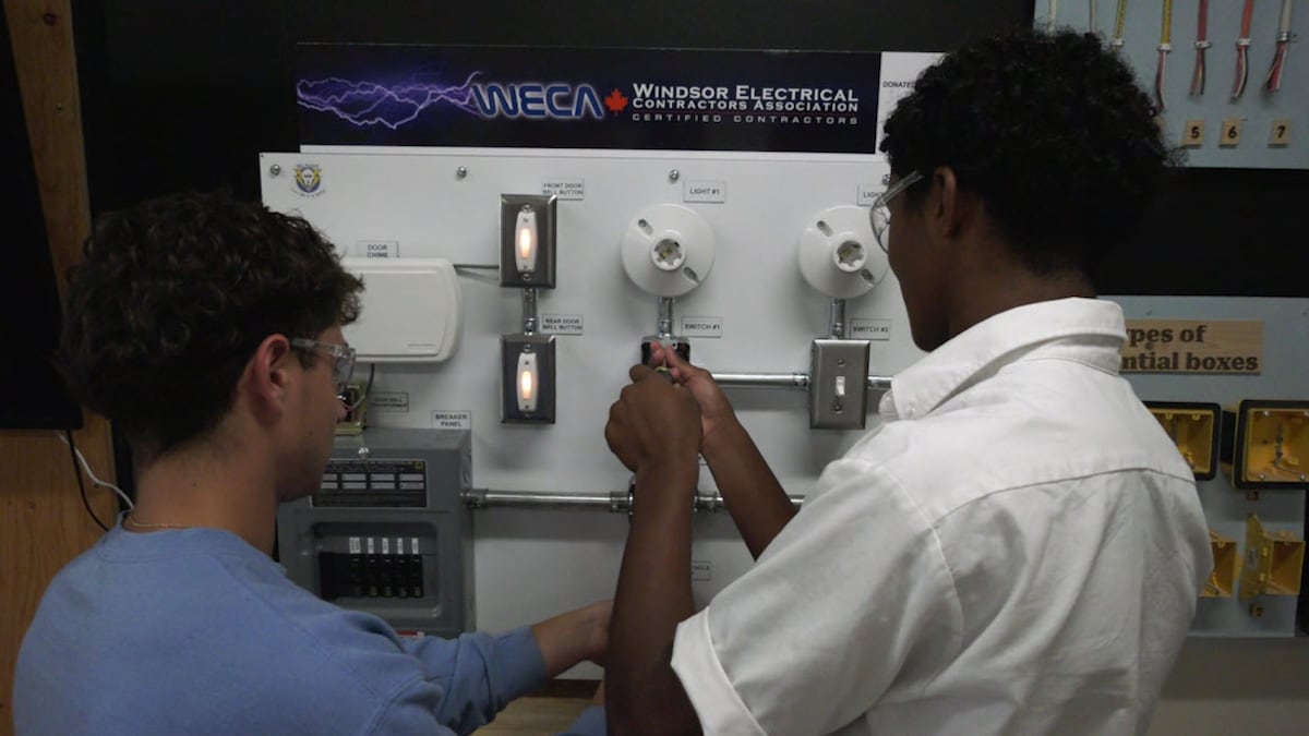 LaSalle students to see what it’s like to be an electrician