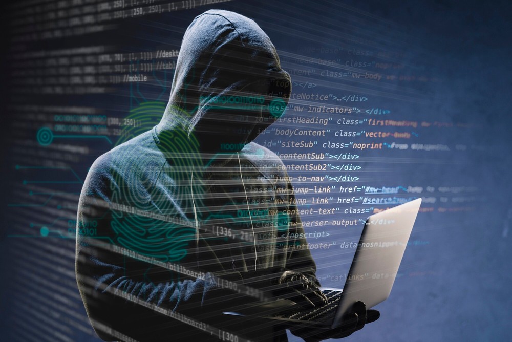 Permissões solicitadas pelo falso aplicativo podem ser usadas para monitorar atividades realizadas no celular — Foto: Reprodução/Freepik
