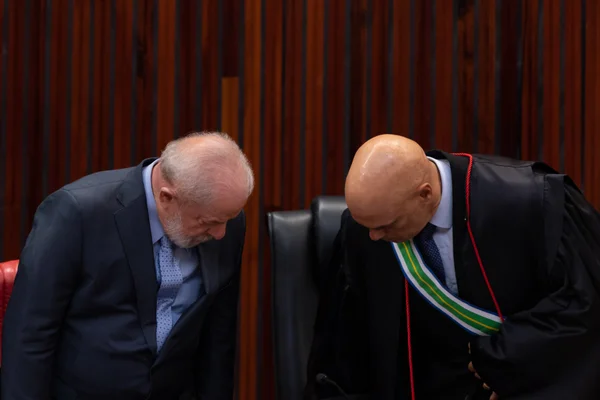 Ministros de Lula veem silêncio de Moraes como tóxico para a campanha