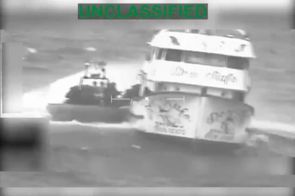 Ataques dos EUA a barcos de pesca equatorianos levantam preocupações humanitárias, mas a administração Trump não recua