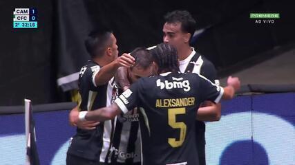 Aos 32 min do 2º tempo - gol de dentro da área de Igor Gomes do Atlético-MG contra o Coritiba