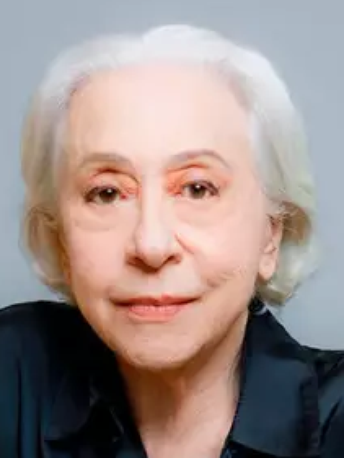 Fernanda Montenegro: veja curiosidades da atriz que completa 97 anos