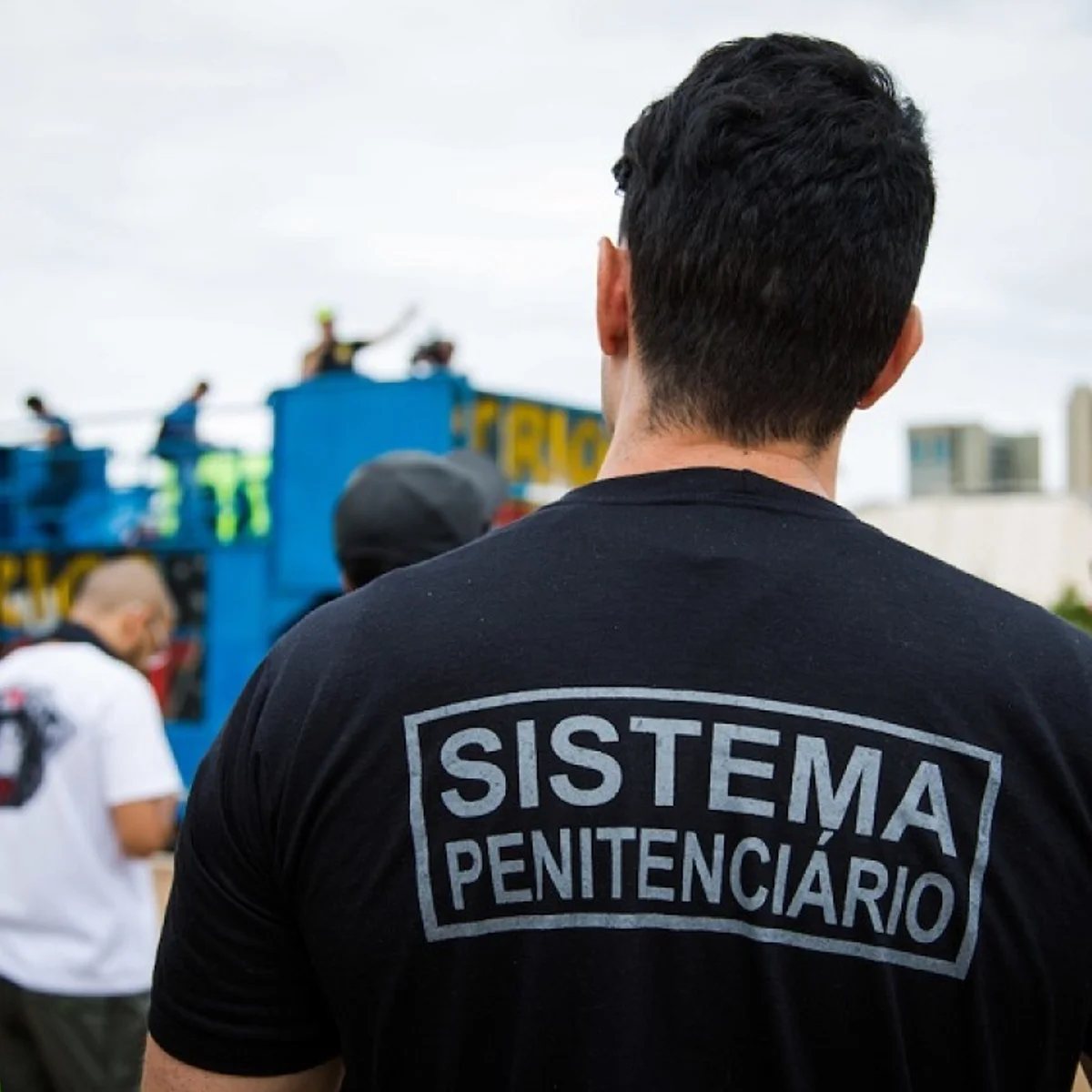 MPT investiga assédio moral contra policiais penais em cadeia no interior