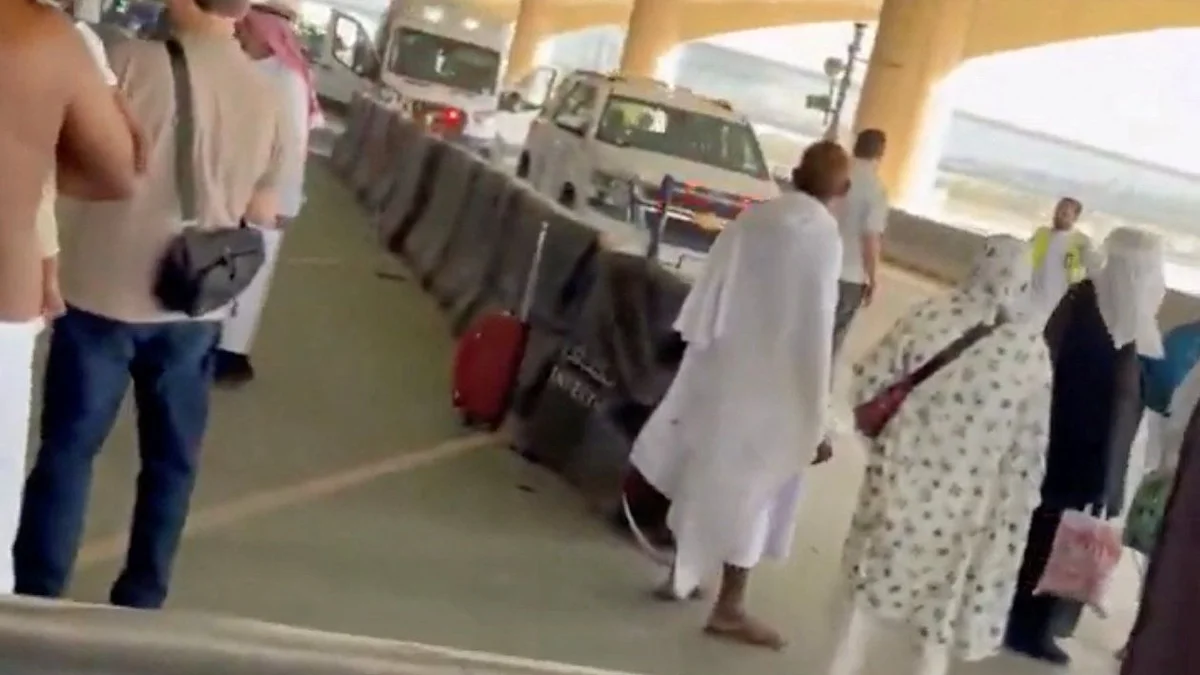 Americanos detidos na Arábia Saudita por fotos relacionadas a ataques, diz embaixada dos EUA
