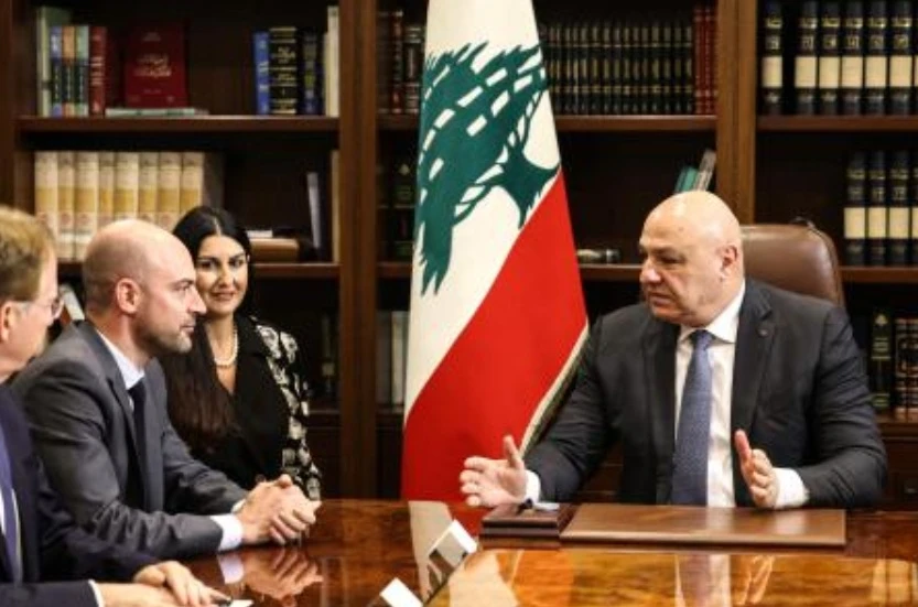Lebanon president asks French FM for help preventing security vacuum in south