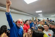 Presidente da OAB cumprimenta Lula: "Decisão das urnas deve ser respeitada"