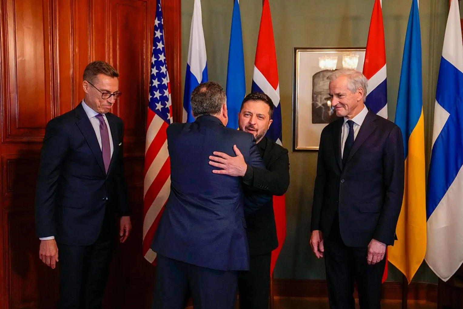 Rosenberg: A pressão diplomática dos EUA oferece pouca esperança de uma paz na Ucrânia iminente