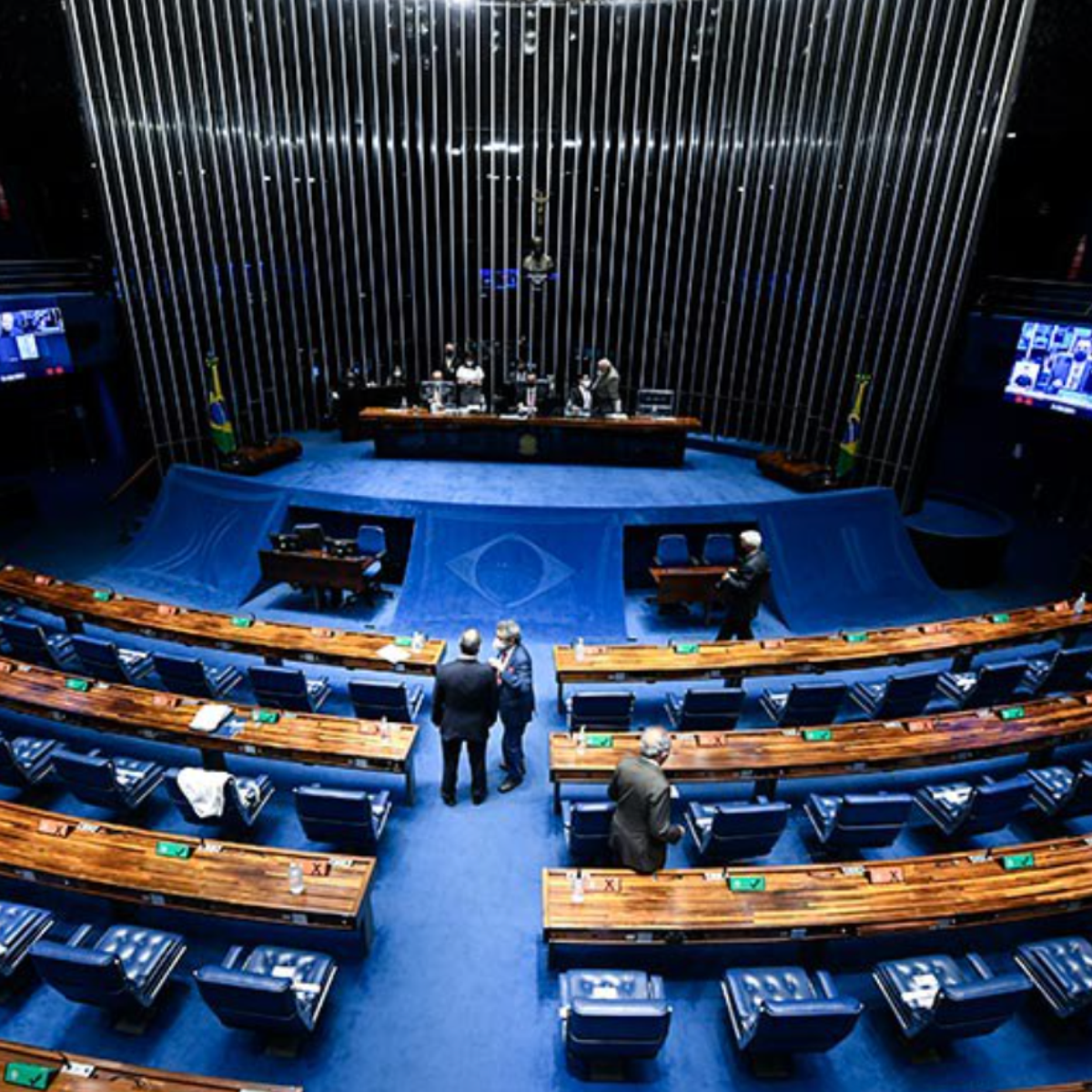 Direita avança no Senado e tem maior bancada, mas ainda sem número para impeachment de ministros do STF