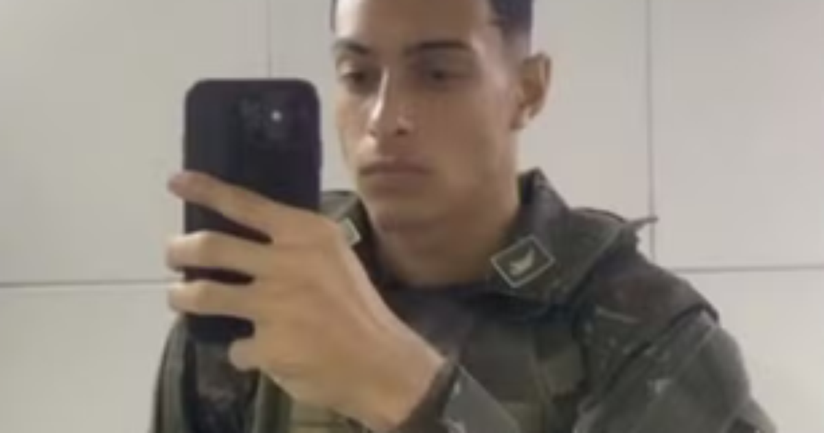 Soldado que fugiu de quartel com fuzil no Recife se entrega à polícia sem armamento