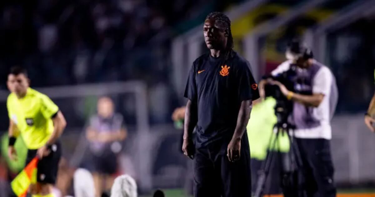 Medo de Seedorf fez Corinthians chegar a 10 jogos sem vencer. Estreia desastrosa do holandês. ‘O Yuri estava morto. O Bidu pediu para sair’, tenta justificar