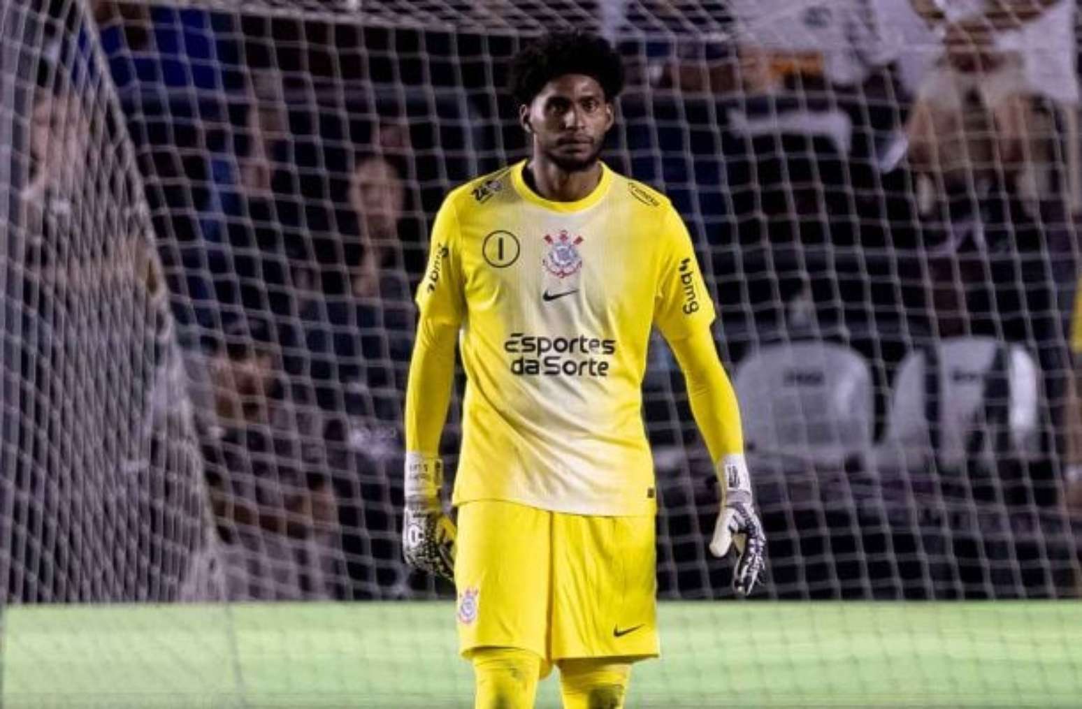 Hugo Souza &eacute; um dos destaques do Tim&atilde;o &ndash;