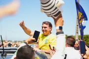Da desconfiança à reta final: a caminhada de Flávio Bolsonaro no 1º turno