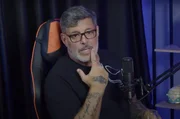 Alexandre Frota diz sentir saudade das novelas, mas que seguirá na política