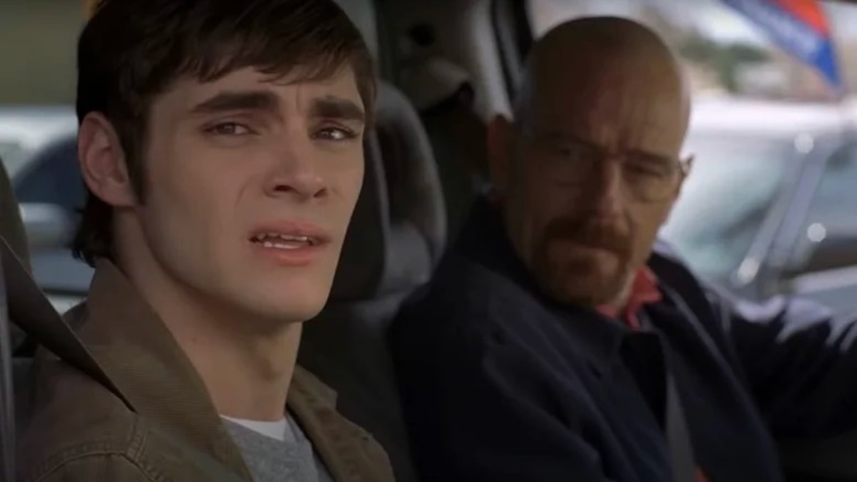 Bryan Cranston lamenta morte de RJ Mitte, de ‘Breaking Bad’: ‘Estou em profundo desespero’