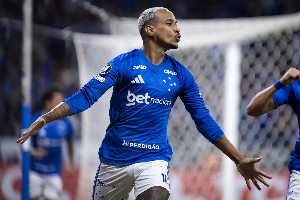 Brasileirão volta hoje: veja horários e onde assistir aos jogos da rodada