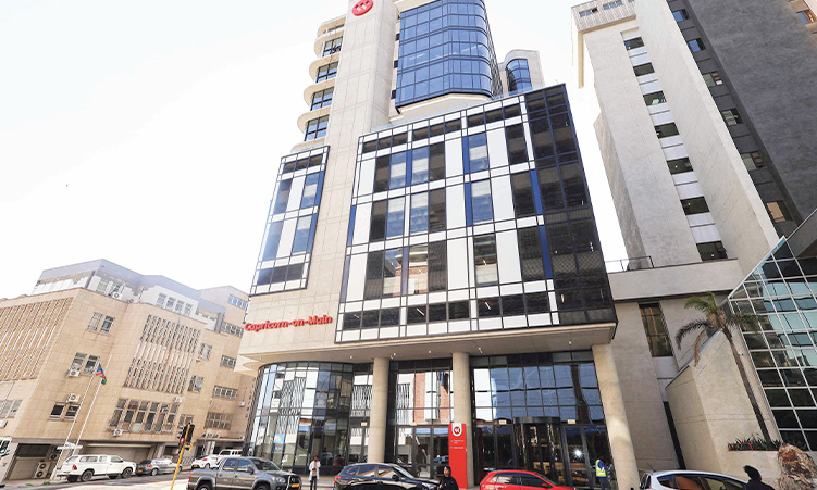 'O mercado da Namíbia é pequeno demais para sustentar a economia'