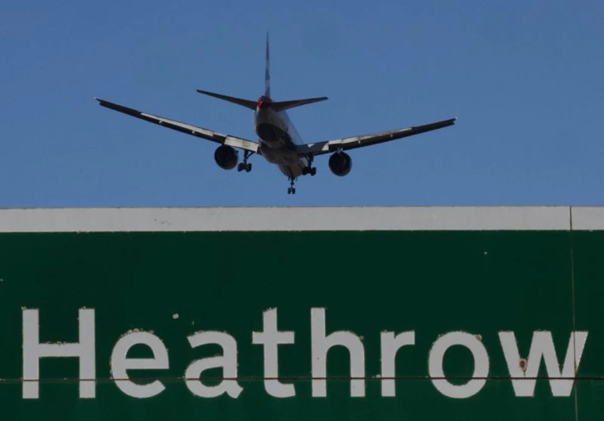 O aeroporto Heathrow do Reino Unido reúne apoio para uma terceira pista enquanto o Parlamento avalia planos de expansão