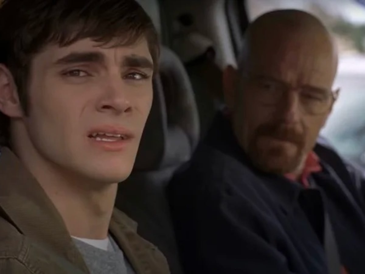 Bryan Cranston lamenta morte de RJ Mitte, de ‘Breaking Bad’: ‘Estou em profundo desespero’