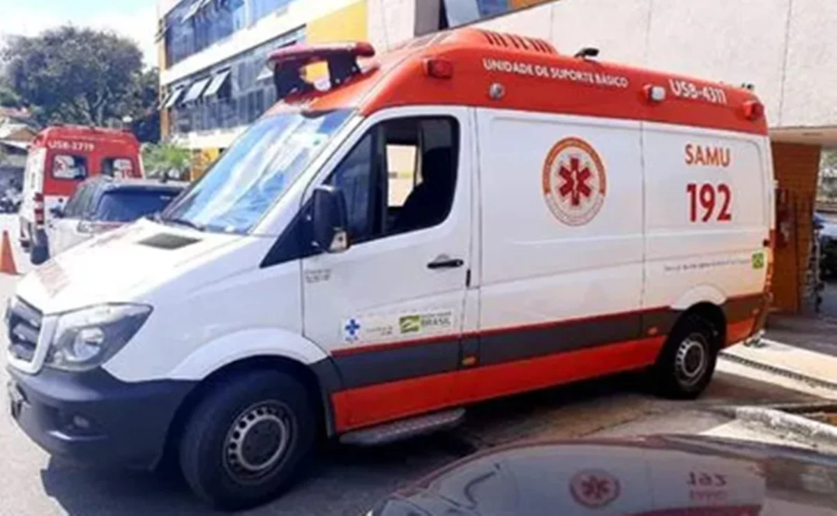 Imagem da matéria: PM morre ao passar mal na fila para votar em Vitória da Conquista (BA)
