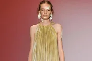 Do posto à passarela: quem era a modelo Giane Alves, que morreu aos 32 anos
