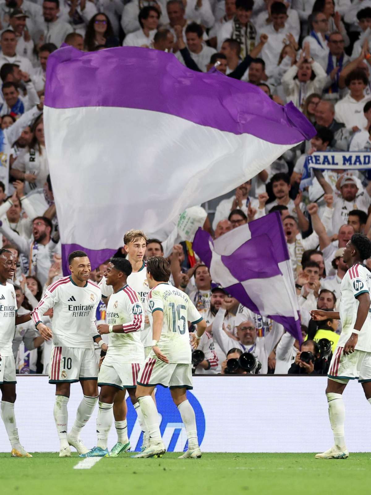 Real Madrid goleia Sevilla com dois gols de Mbappé pelo Campeonato Espanhol